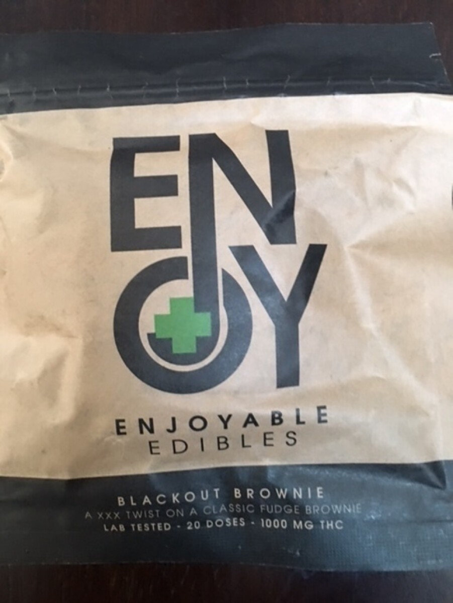 Buy Enjoyable Edibles - Blackout Brownie (1000mg) Online | greenrush ...